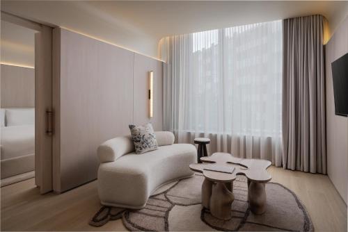 Morea Signature One-Bedroom Penthouse Suite with Balcony