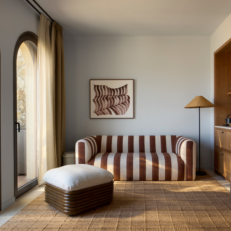 Delos Harbor Suite
