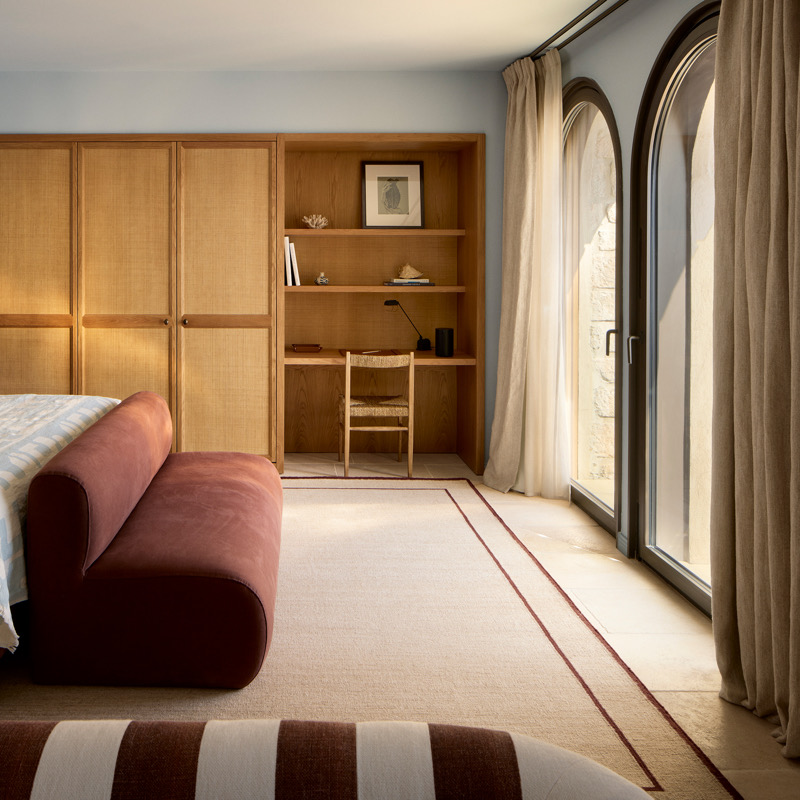 Delos Junior Suite