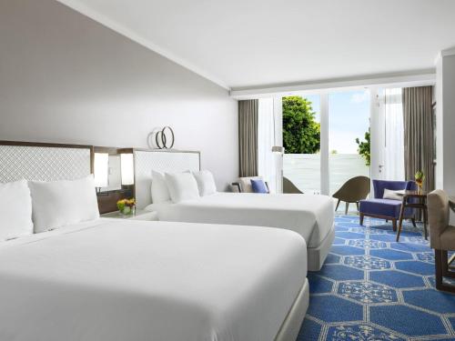 Fairmont Queen Room with Private Patio