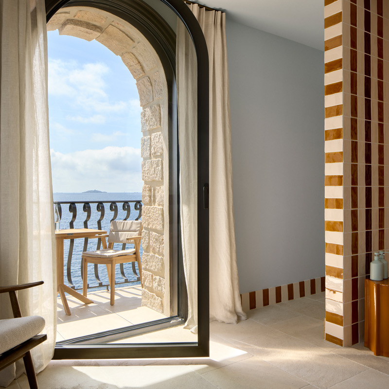 Delos Solea Suite
