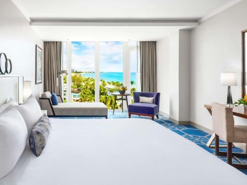 Signature King Room with Ocean View