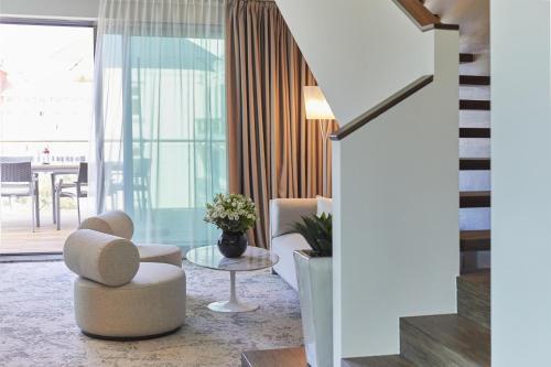 Piran suite with Extra bed (3 Adults + 1 Child)