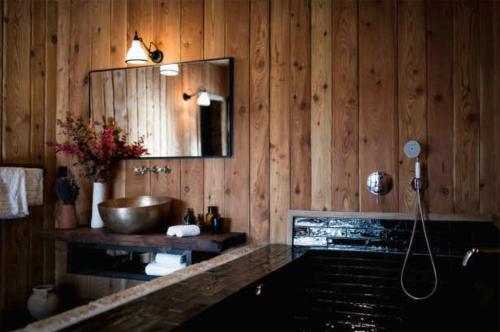 Suite with Spa Bath