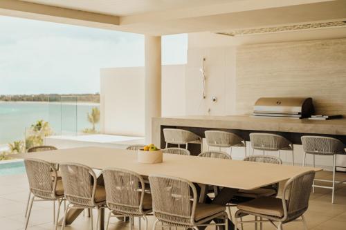 Five Bedroom Penthouse with Pool
