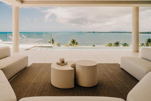 Five Bedroom Penthouse with Pool