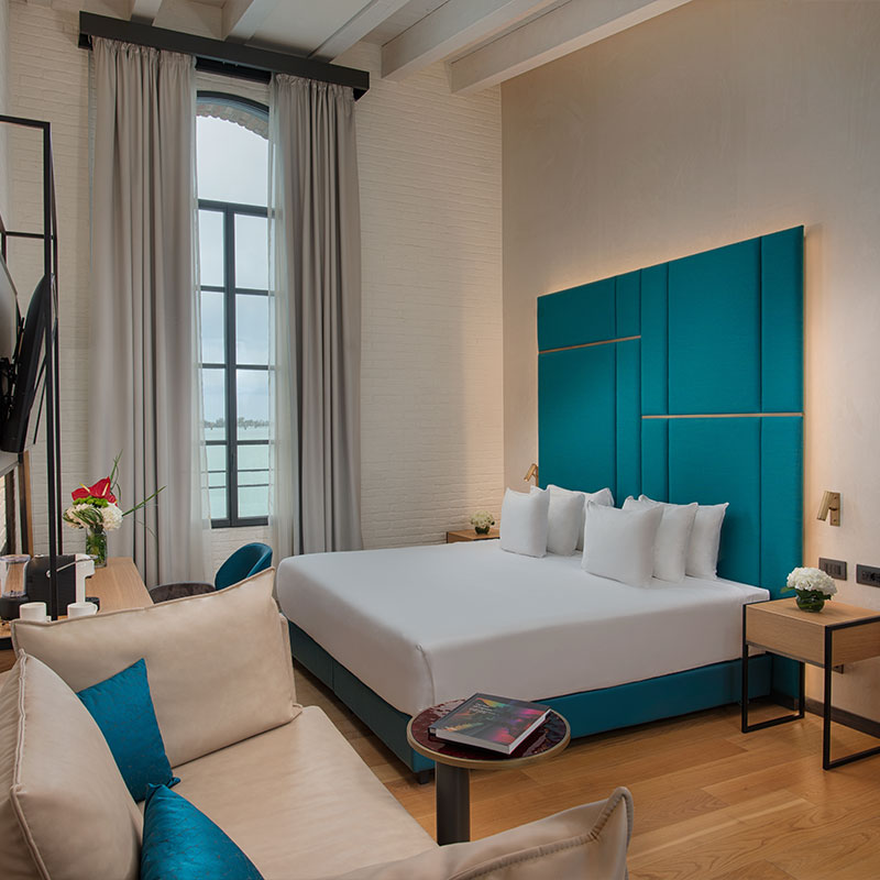 Junior Suite Laguna View