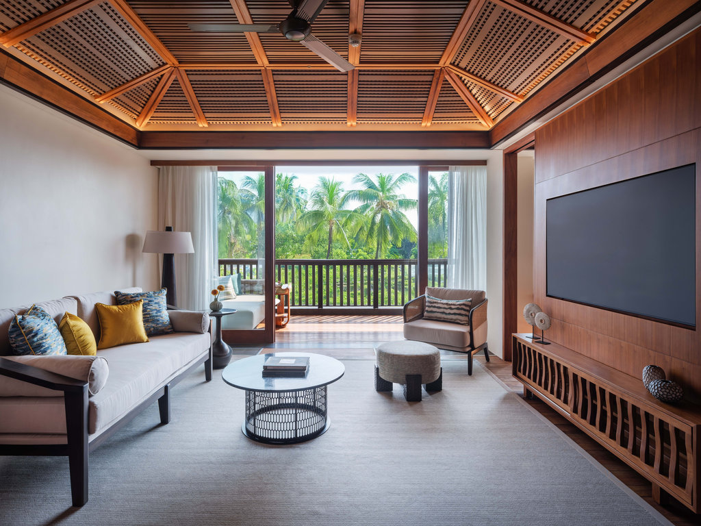 One Bedroom Suite, 1 King