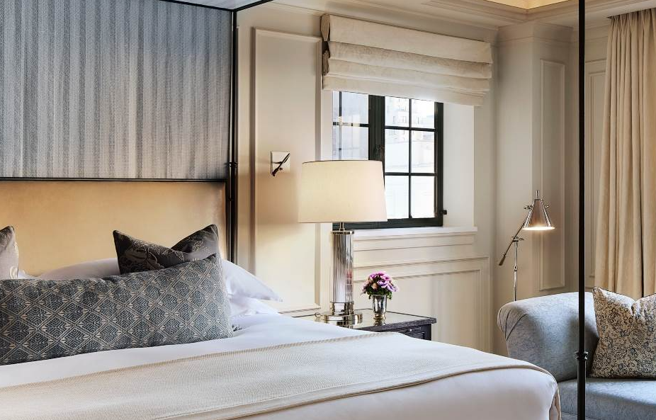 Premier Lowell One Bedroom Suite