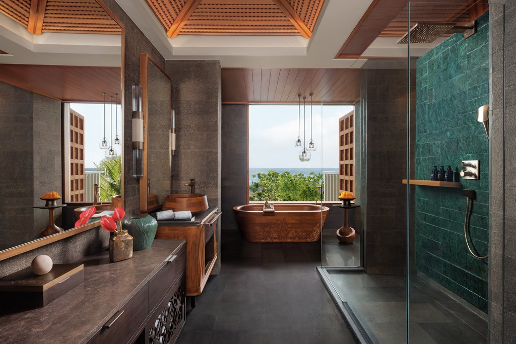 room_title_premium-one-bedroom-suite-garden-view-1-king