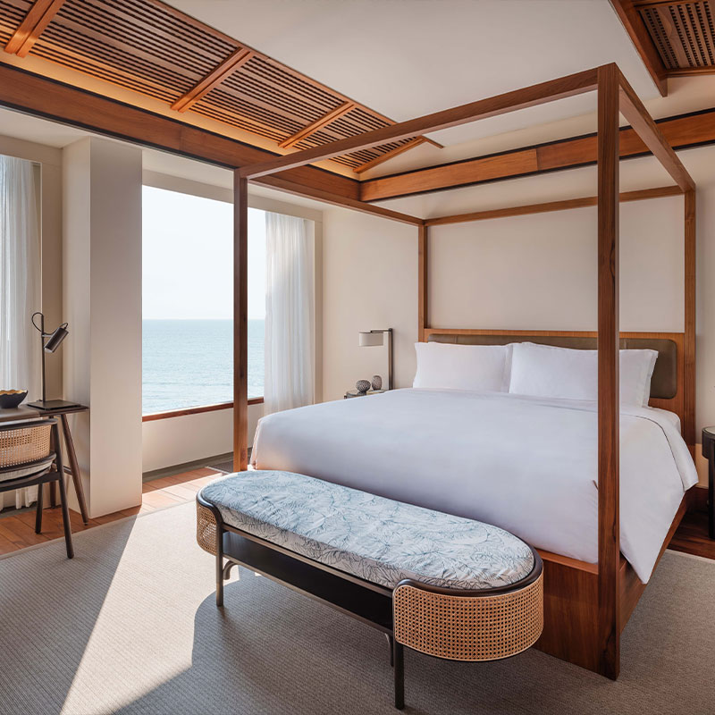 1 Bedroom Regent Club Suite Oceanfront