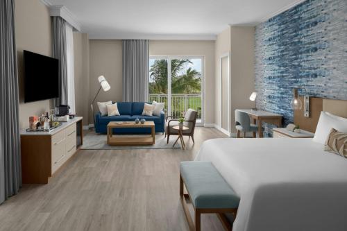 King Room with Sofa Bed and Resort View