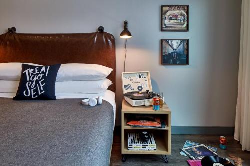 King Room - Hearing Accessible