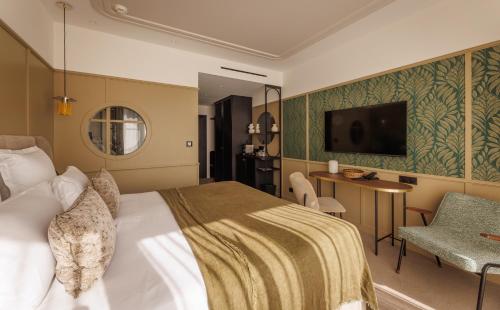 Double Room With Terrace