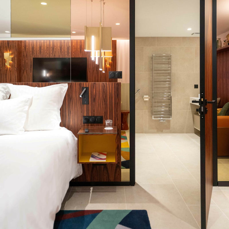 SUPERIOR ROOM 6