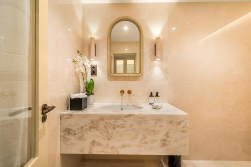 Marbella Suite