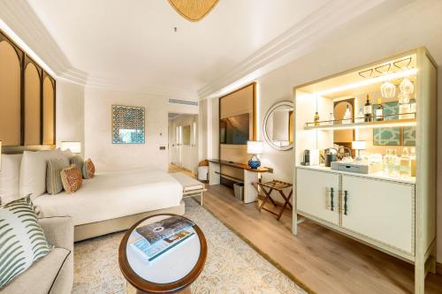 Deluxe Double or Twin Room with Pool Access