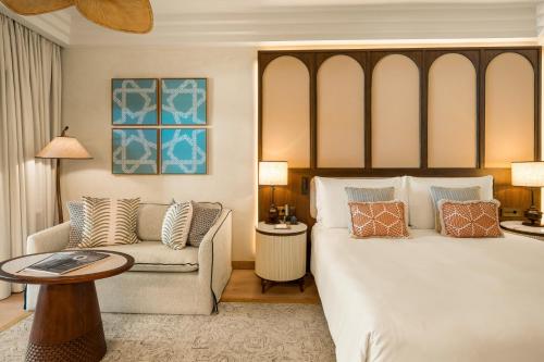 Junior Suite With Pool View