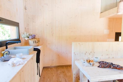One Bedroom Apartment