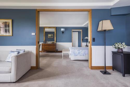 Prestige Suite