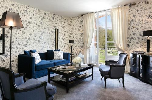 Prestige Suite