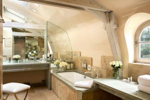 Prestige Suite