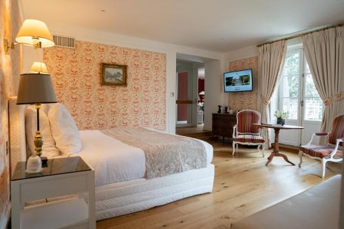 Prestige Suite