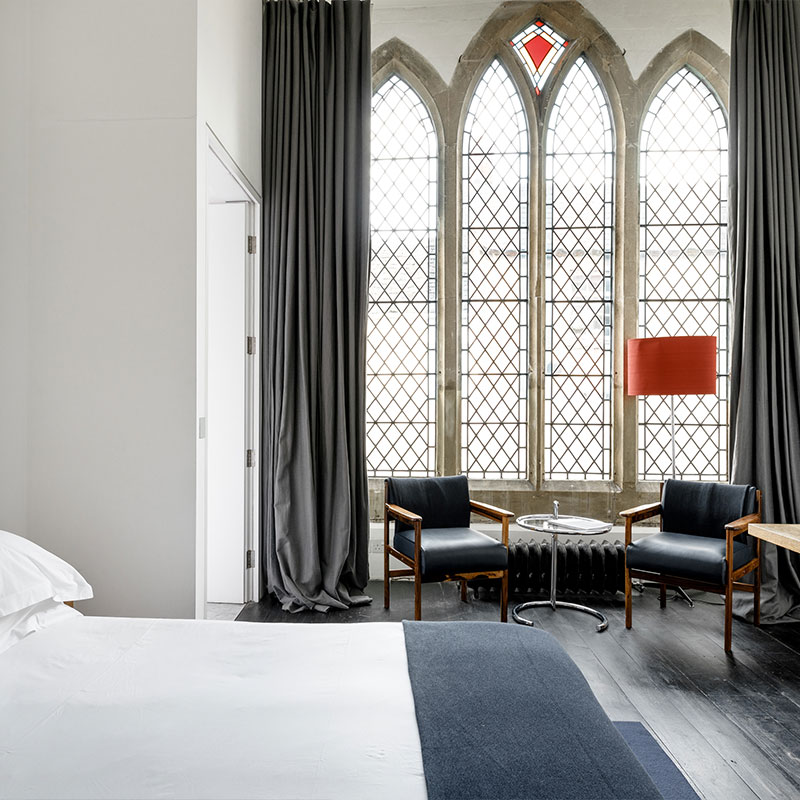 Chapel Premium