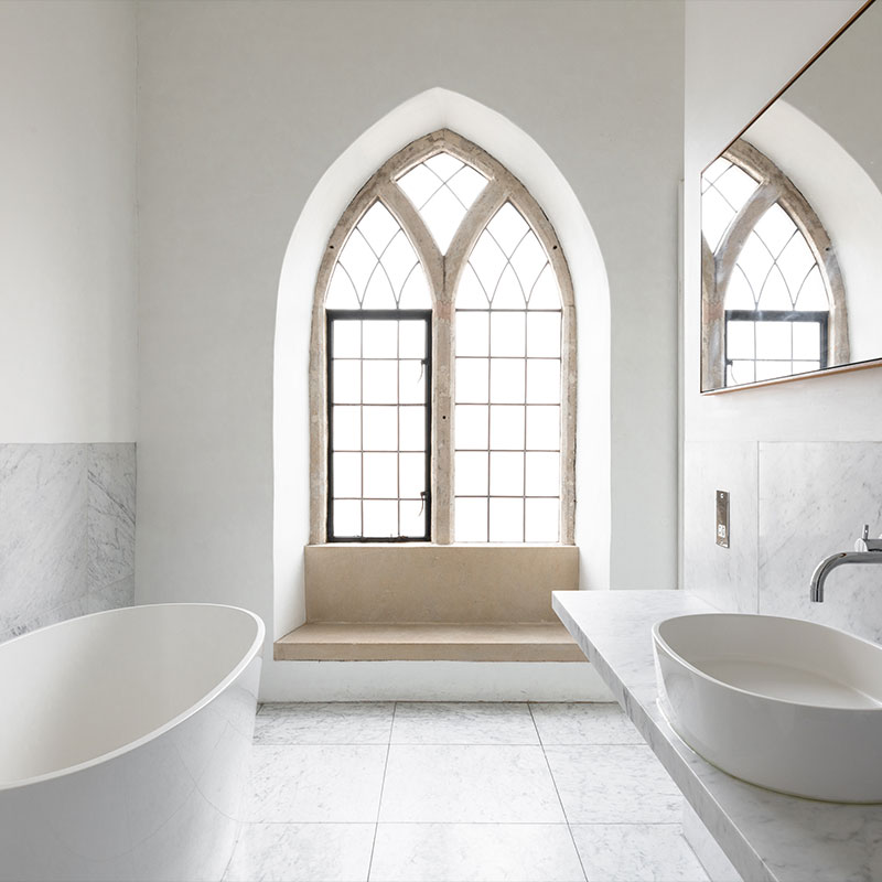 Chapel Premium