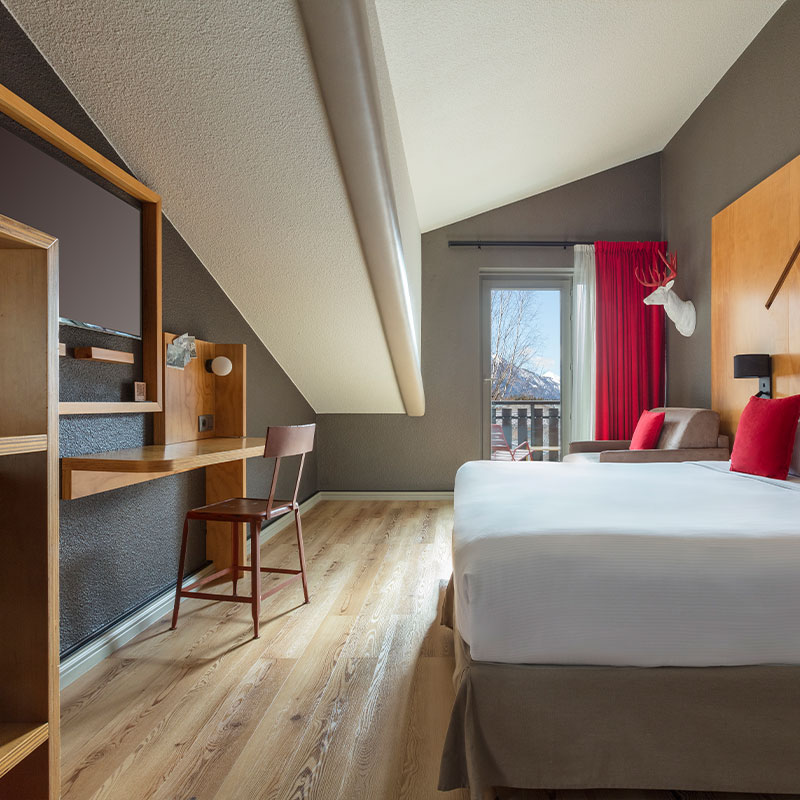 Superior Room with Balcony & Garden View