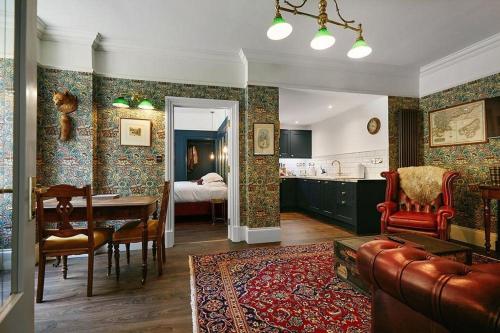 Superior Apartment