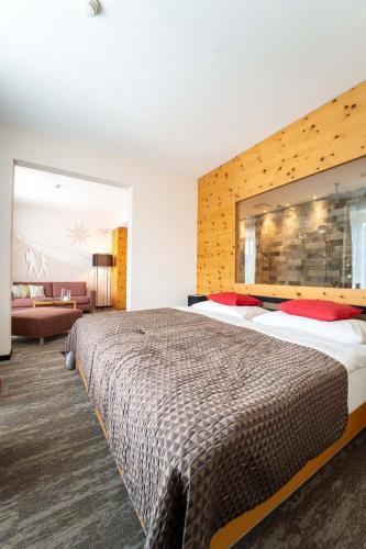 Suite with Mountain View