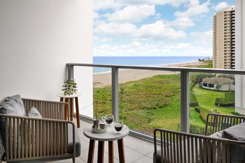 Deluxe Ocean View King