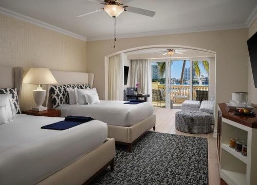 Lake View Junior Suite Two Queens and Balcony