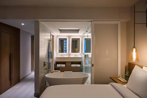 Premier Ocean View Two Queens