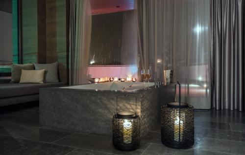 Penthouse Suite 