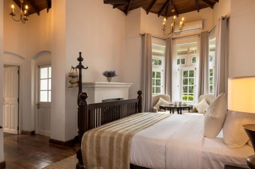 Lilac Room with complimentary High Tea, Room Upgrade based on availability, Specialty Dining Experience, Guided Tea Bush Walk and Tea Factory Visit