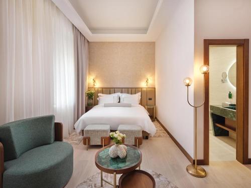 Deluxe Double or Twin Room with Balcony