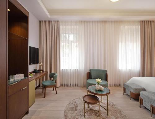 Deluxe Double or Twin Room with Balcony