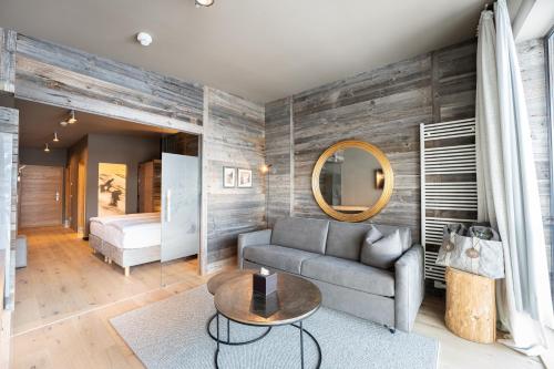 Suite with Mountain View