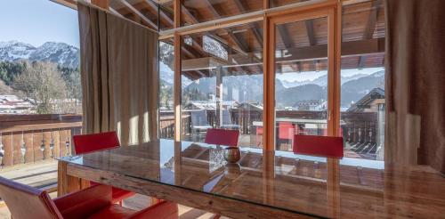 Deluxe Suite With Balcony