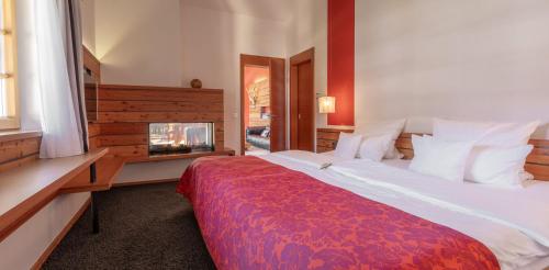 Deluxe Suite With Balcony