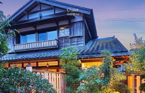 chalet