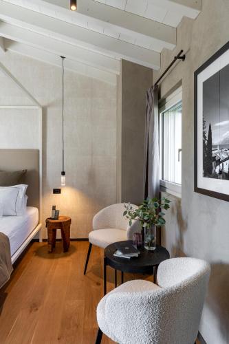 King Room with Balcony