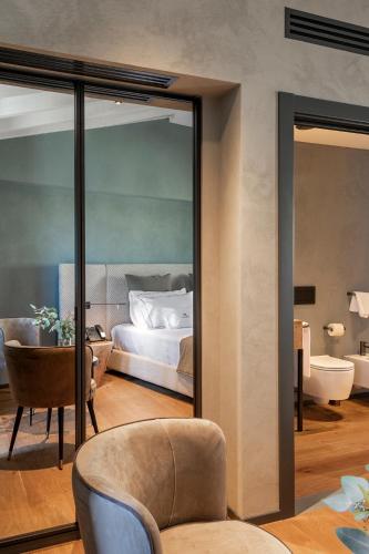 Deluxe Double Room with Castle View