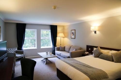 Superior Double Bed with Garden View - Non-Smoking