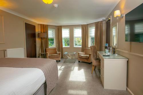 Superior Double Bed with Garden View - Non-Smoking