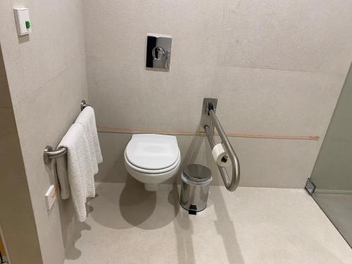 Twin Room - Disability Access