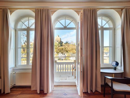 Suite with River View