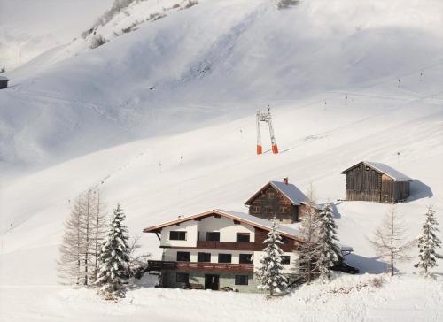 chalet